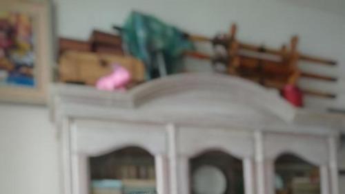 不是名家，竟出奇文——敬请读者朋友们欣赏这部中短篇幽默作品集