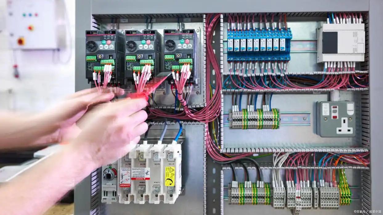 收藏了几十个PLC视频，为啥一上手就懵？3个泡沫戳破你的自学梦！