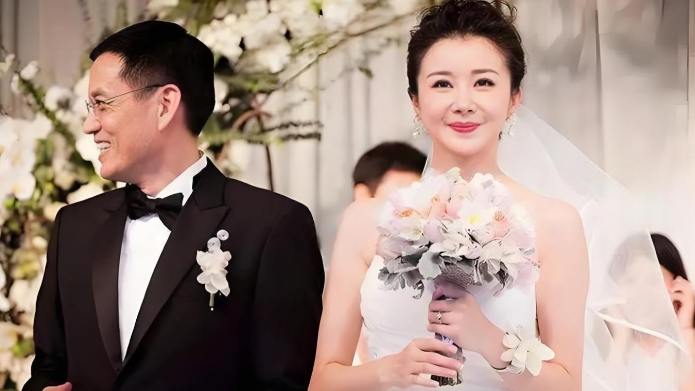 孙菲菲婚姻悲剧，亲子鉴定99.99%，丈夫却捉着0.001%不认可亲生