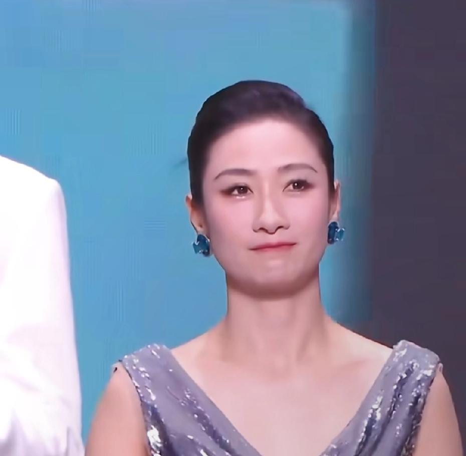 十几年过去了，无一人塌房，稳稳的很安心，所以说女性群像剧安全指数就是高