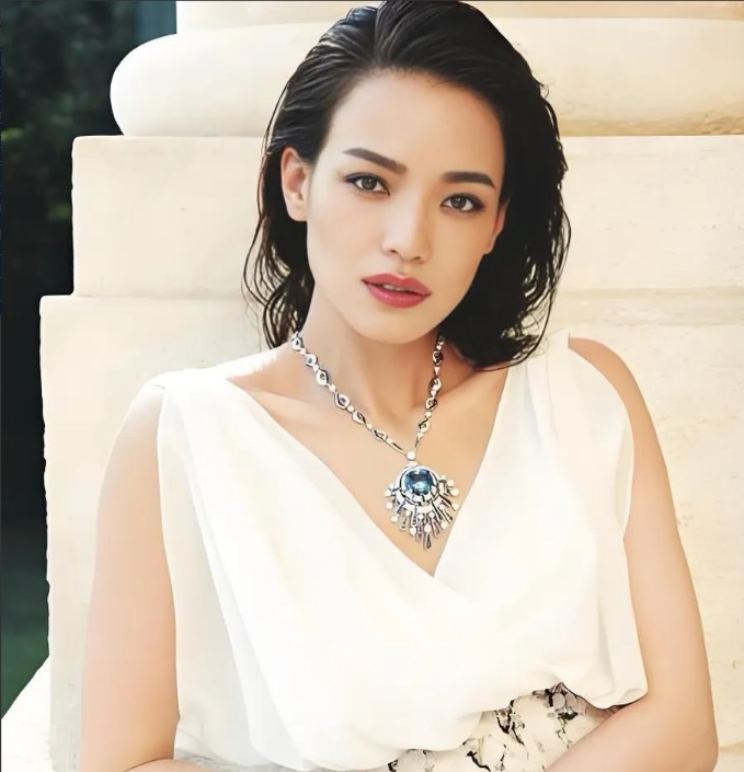 被徐锦江攻陷过的 12 位女明星：
一、舒淇
二、邱淑贞
三、翁虹
四、李丽珍