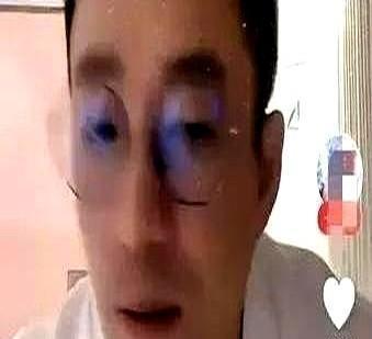 深夜十一点半，当大多数父母都在催孩子睡觉时，汪小菲家的画风却突然走偏——9岁小玥