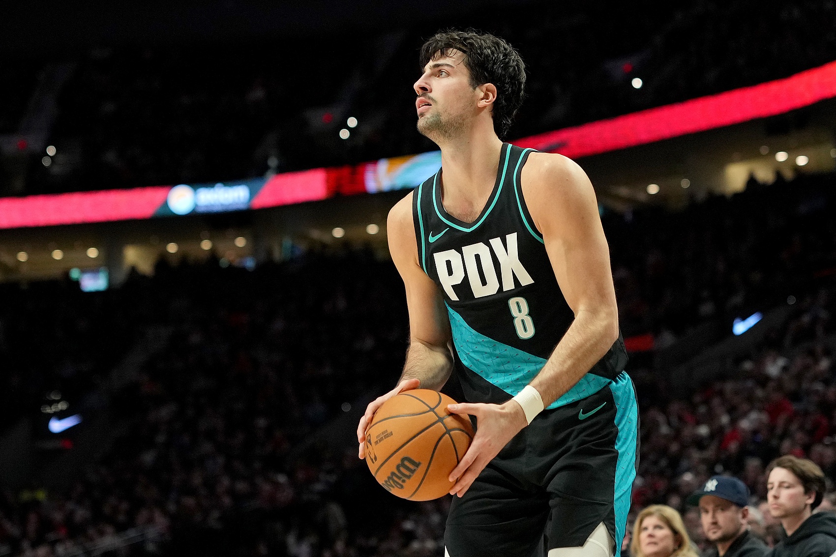 火箭队下一场比赛的对手还是开拓者队，明天上午也就是北京时间1月10号的上午11点