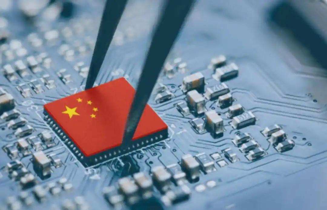 “芯片不如美国，机床不如日本，汽车不如德国，电视不如韩国，飞机不如法国，奢侈品不