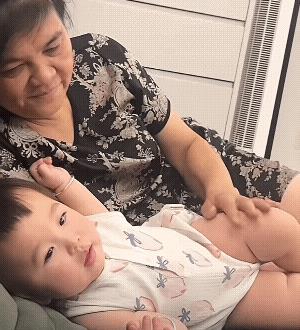 这个脚抬的真是出其不意！[大笑][赞]