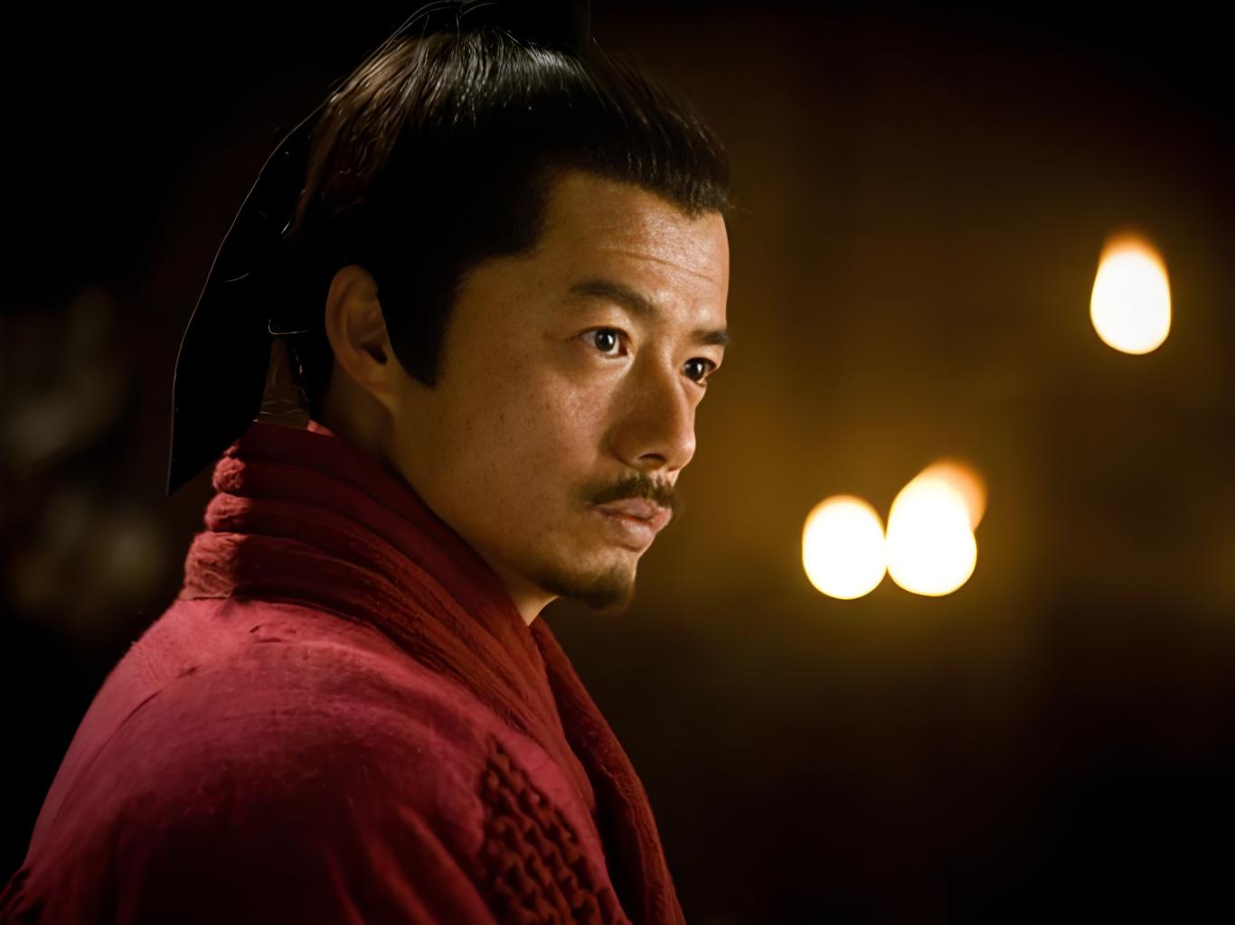 刘邦为什么不自己北伐，让韩信去牵制项羽?