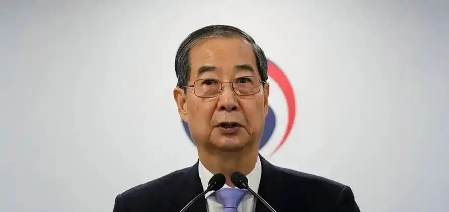 韩德洙为何突然想当总统











天啊，你们绝对想不到，韩国政坛又爆