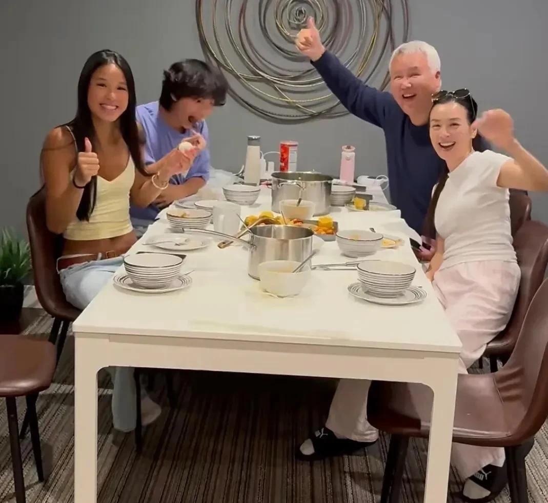 张庭晒儿女下厨，张庭林瑞阳飞12小时到美国
