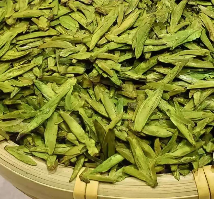 茶叶，普通人到底“输”在哪里？
作者是个喜欢喝茶的人，无论是什么茶都能喝。喝不出