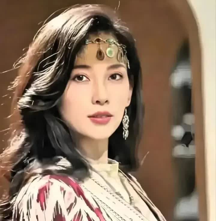怎么办？
​现在汪峰彻底不装了，摊牌了，
​汪峰这几日不再遮掩，森林北也删掉