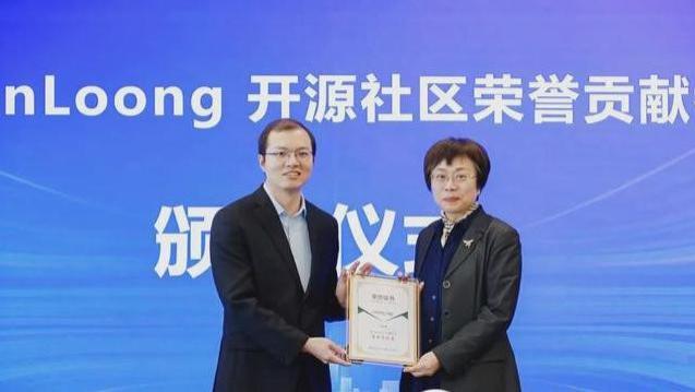 国家发布机器人仿真平台“格物”