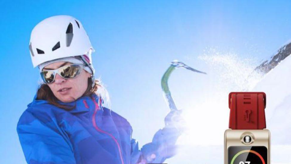 谁说安全装备不能时髦？路卡手表的N种潮搭方案