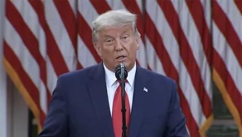 美国还是把日韩坑了！
就在日韩为美国仅对自己加征15%的关税而沾沾自喜之时，特朗
