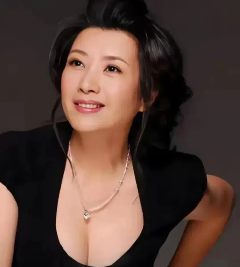 优雅女神王静的演艺之路











我的天哪！你们能相信吗？ 年过60