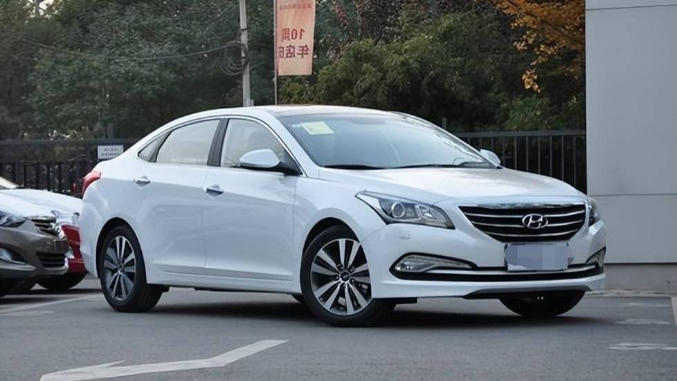 购车时如何判断车辆的外观状况？