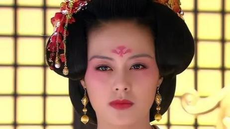 这才是真正的完全捧不红，有颜有演技，担任38次女主角依旧不红