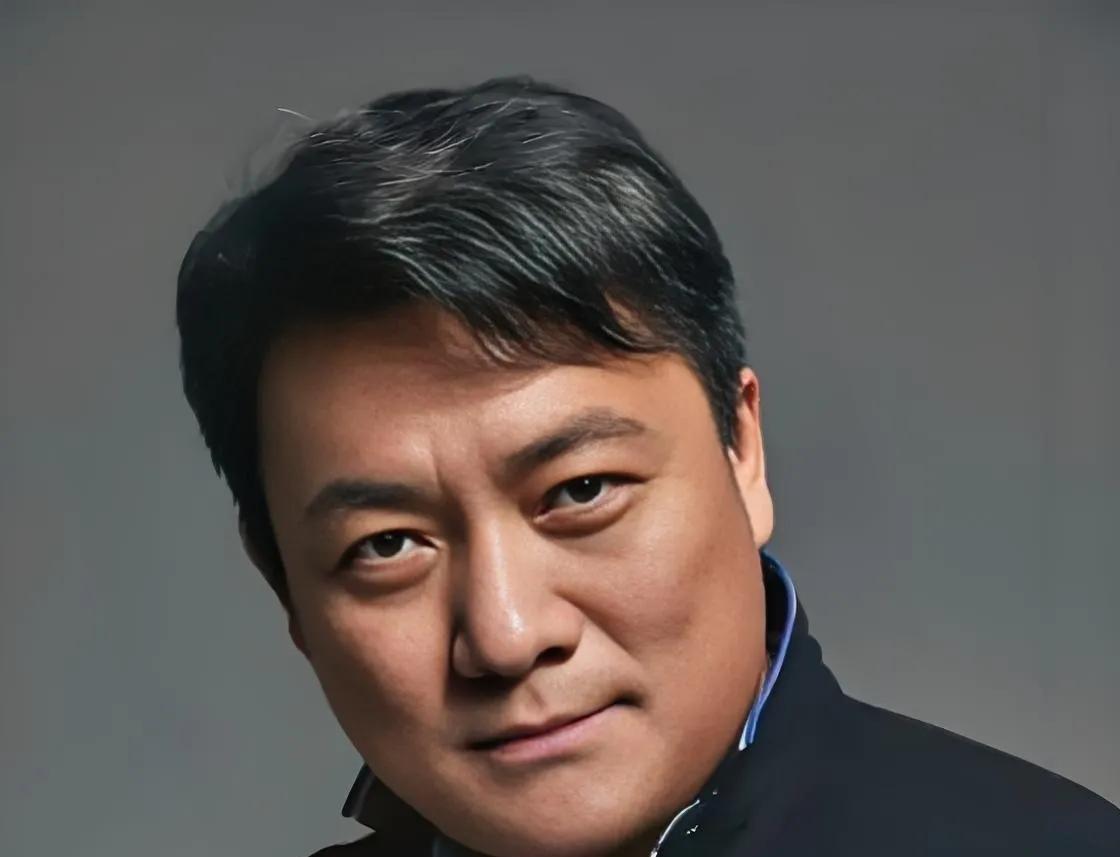 岳丽娜说，
我真傻，19岁不顾父母反对，和郭靖宇
私奔到北京，现在一天5次想离婚