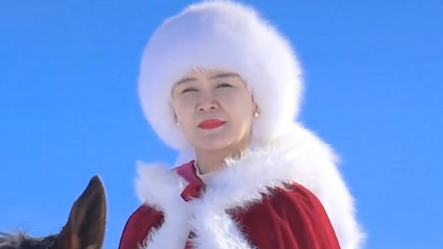 网传贺娇龙工作中坠马去世？同事发声：人还在抢救中，没有去世！澎湃新闻关闭评论区