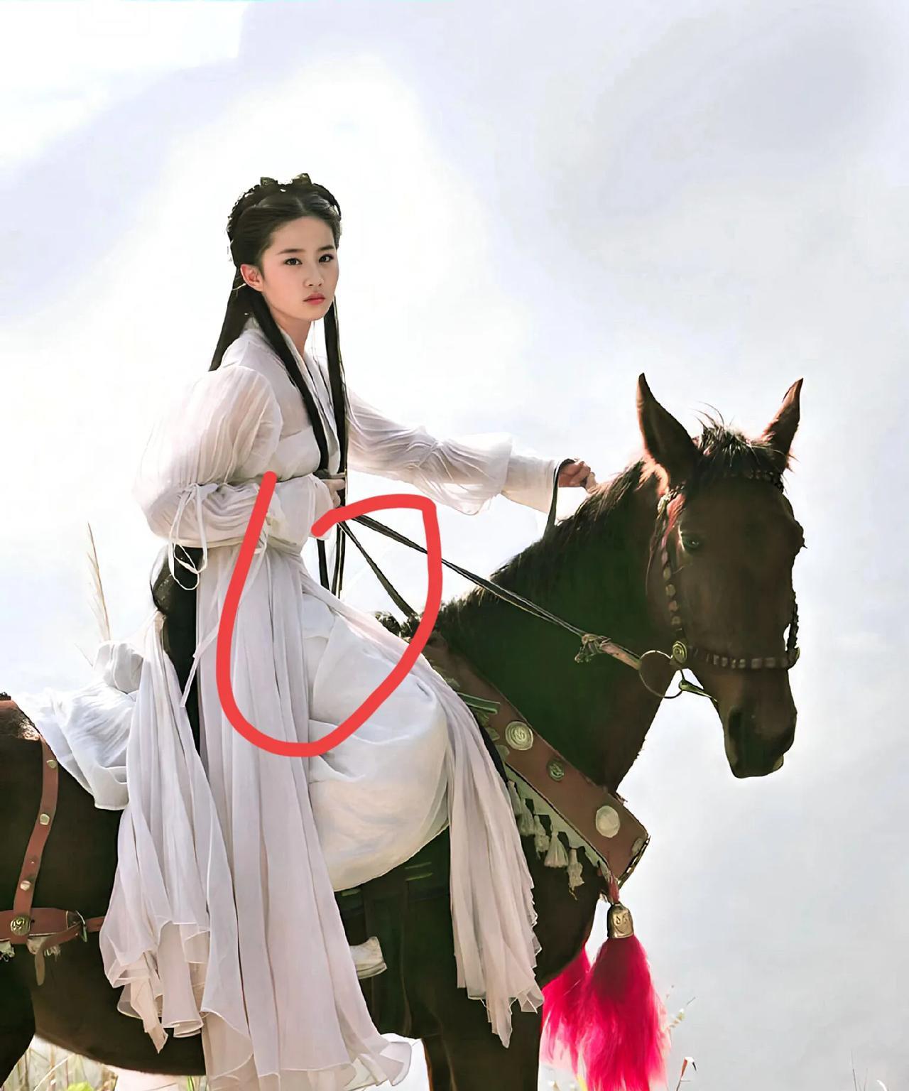 宗馥莉和成龙的官司打得不可开交
这个结果会影响成龙的财产继承局面吗？
从法律上讲