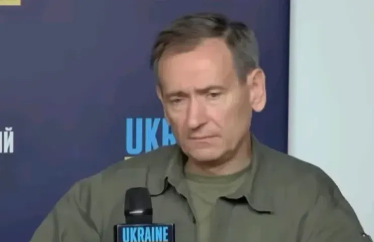 乌克兰国会议员维尼斯拉夫斯基发表声明，鉴于近期俄罗斯军队频繁轰炸乌克兰多处征兵站