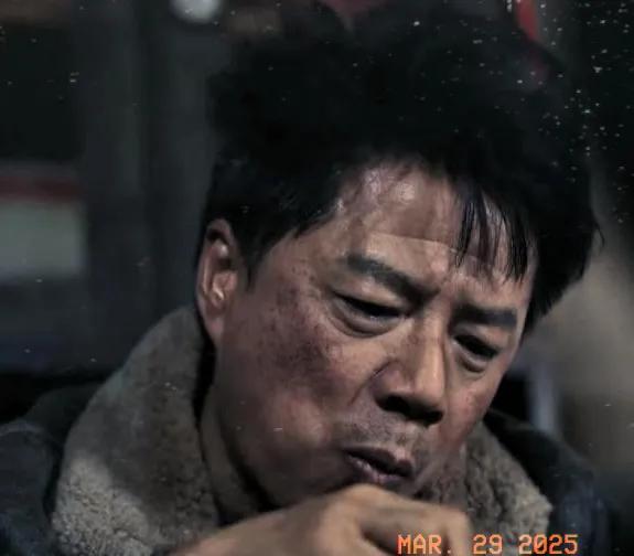 《沙尘暴》
不吐不快，
你们有没有觉得这部剧有种熟悉的味道？
故事也是以西北边陲