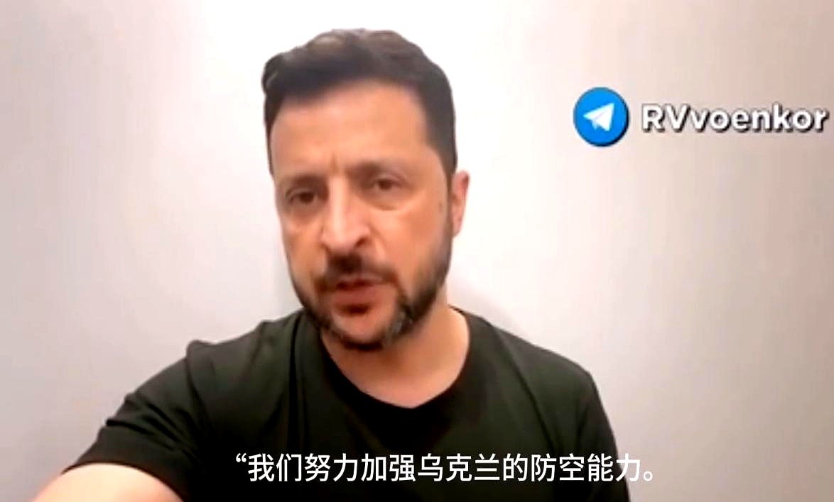 近日，俄罗斯对乌克兰全境的狂轰滥炸，彻底把泽连斯基炸没脾气了

他罕见地服软称，