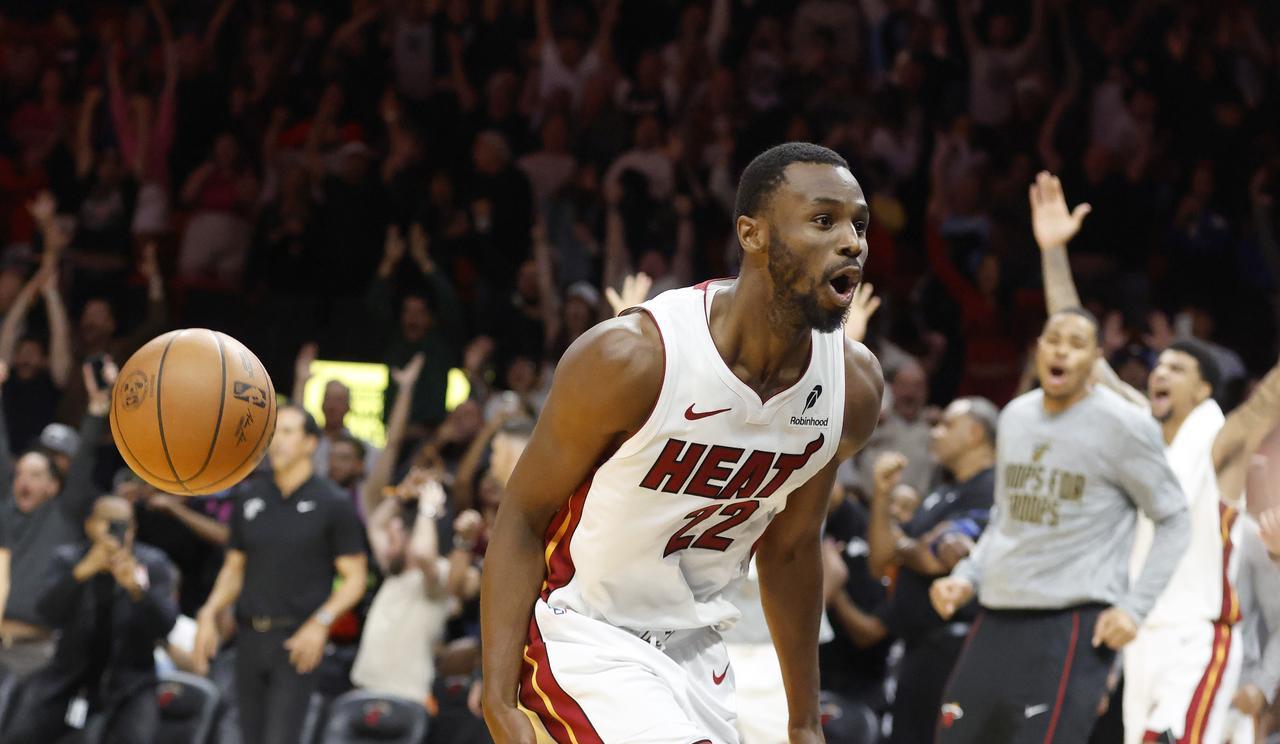 还是希望得到维金斯！美媒报道：湖人仍在关注维金斯，他们认为维金斯可以防守2.3号