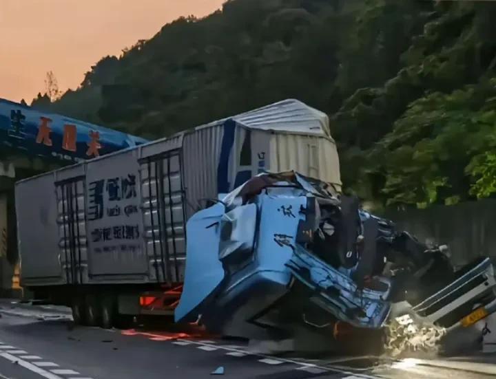 有人说，父子不同车，夫妻不同车，从事货运最好不要带家人同行。但带家人也有优势，可