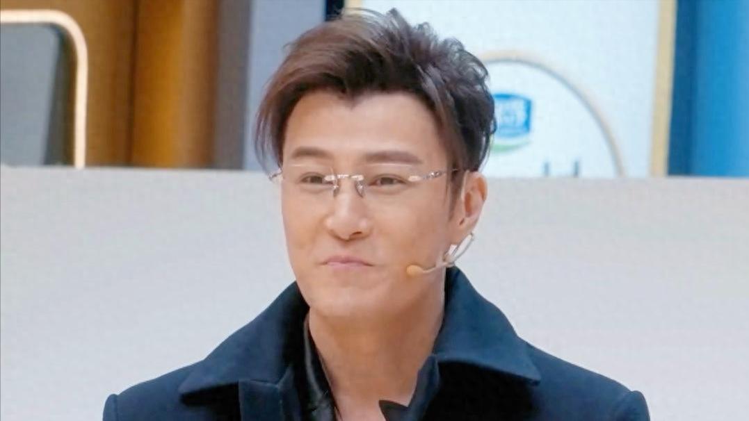 尬聊之王！48岁许绍洋被怼并不冤，放下你的骄傲吧，时代变了