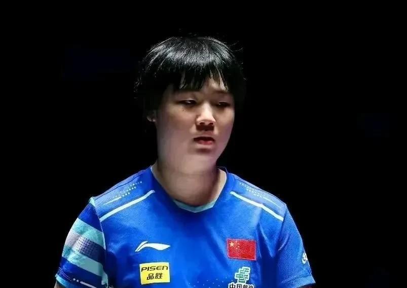 乒乓球世界杯，19日下午，传来最新1个战报1、蒯曼晋级女单决赛，伊藤美诚被淘汰。