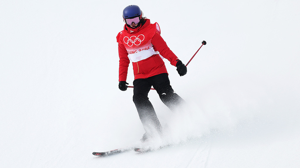 谷爱凌获评斯坦福大学年度运动员：时间管理法成高效人生的密码