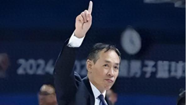 北京男篮名帅许利民用兵失败！第四节真的不应该用翟晓川防胡金秋