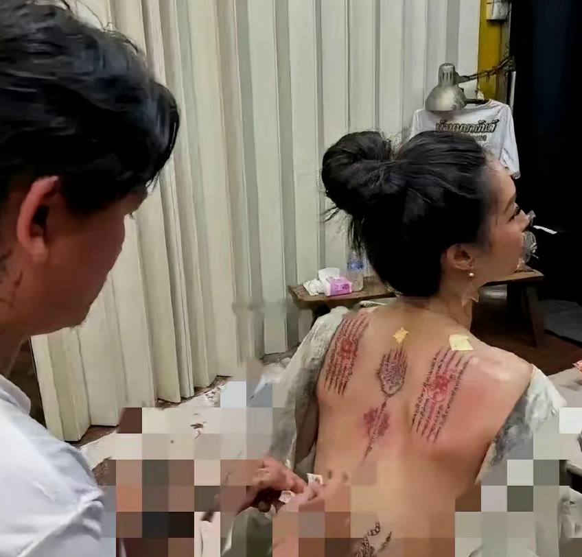 你们见过这种纹身吗 ​