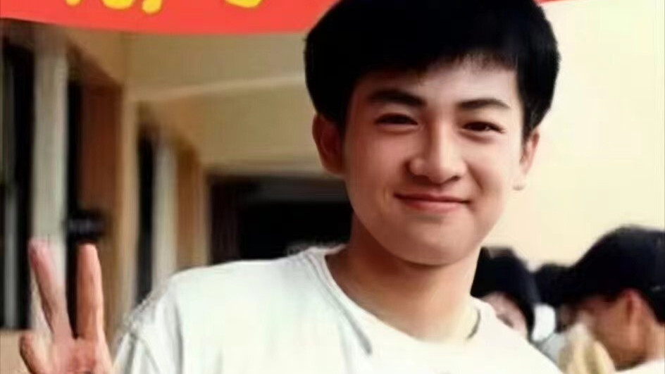 荆棘与荣光：苏有朋的成长史诗