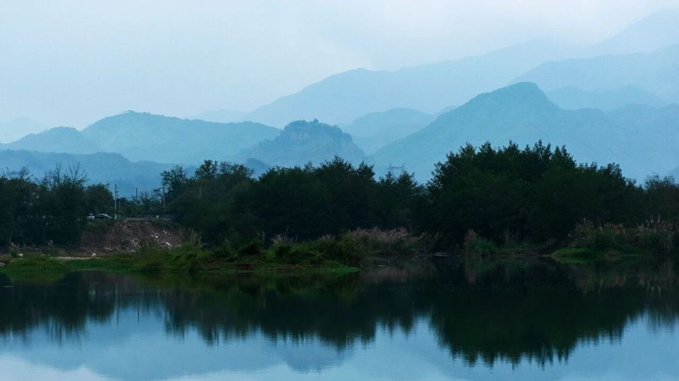 此地只为天上有，神仙特意来此居