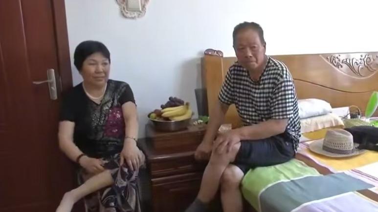 68岁大妈风韵犹存年轻貌美，不要彩礼和婚房，不打工要求男人养她