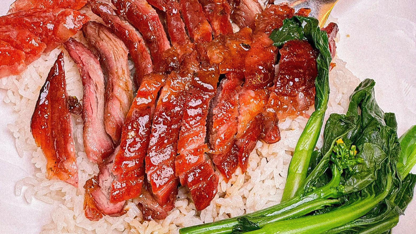 香港13人食用叉烧饭后中毒 官方调查涉事烧腊厂