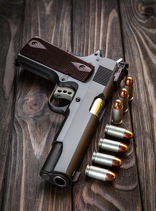 说到设计完美的手枪，卡伯特（Cabot）Guns Apocalypse和柯尔特M