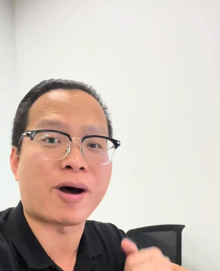 师傅们，听说全新速腾已经干到四米八多的车长了，而奥迪a4才四八五八的车长，这一点