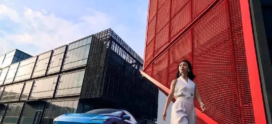 中国六大国有车企：
1，一汽——央企，品牌：红旗、天工；
2，东风——央企，