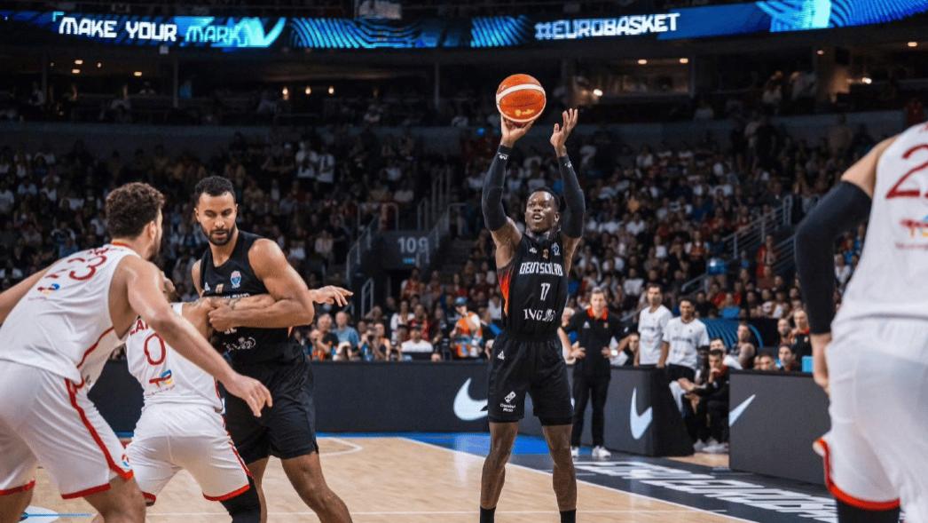 男篮欧锦赛精彩一夜：德国88-83土耳其时隔32年再登顶，NBA4核心合砍85分