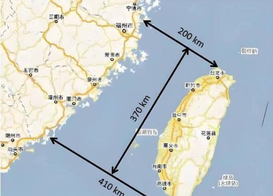中国高层绝对有高人，围台这件事上，他们走得特别稳，一步步把局势推向自己想要的方向