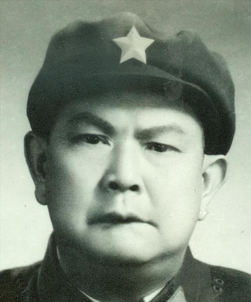 [中国赞]1941年，新四军参谋带着2个伤员打游击，3人总共才1条枪，谁知短短4