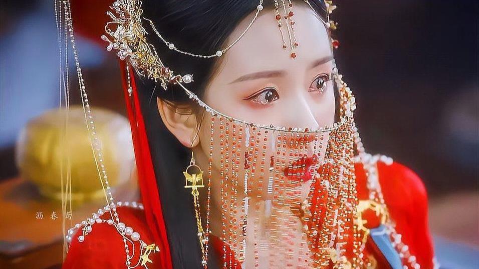 陈都灵自染天花设局：从“小白花”到“宅斗女王”的蜕变