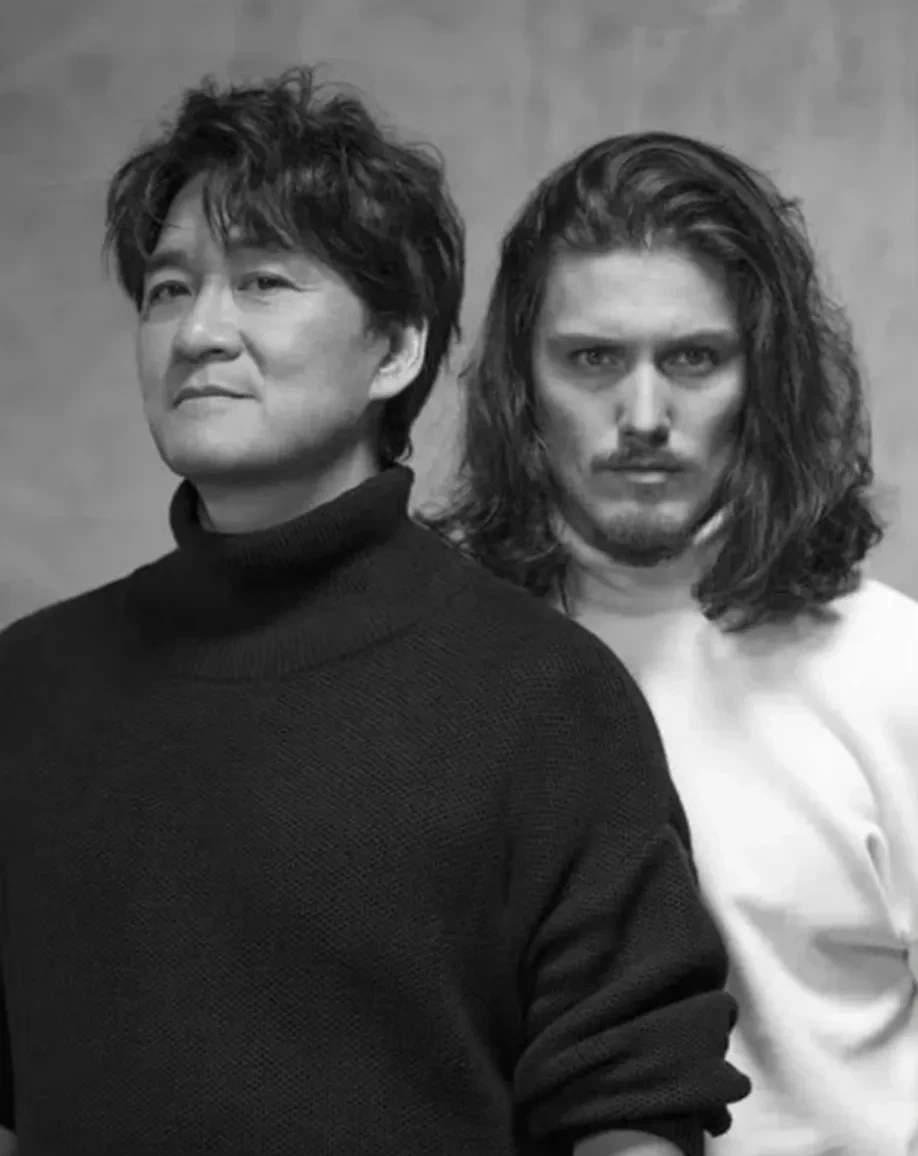 周华健的儿子结婚了。却被送上了热搜，这儿子长得太狂野。