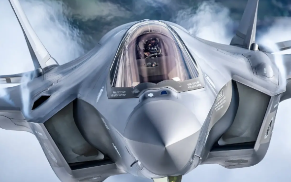 F-35被爆出“致命开关”最痛苦的不是欧洲，而是印度三哥。因为欧洲这群人早就知道