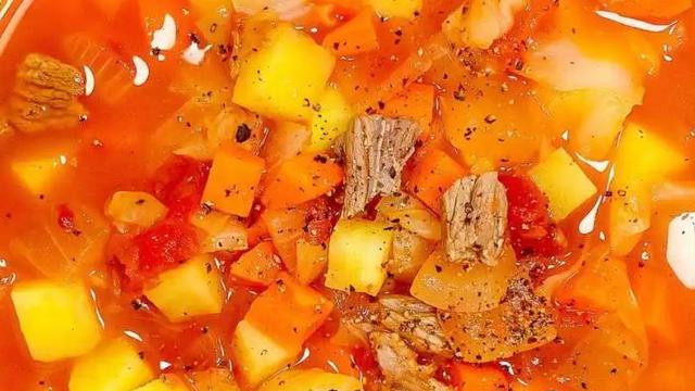 冬日暖胃罗宋汤：浓郁口感与家的味道