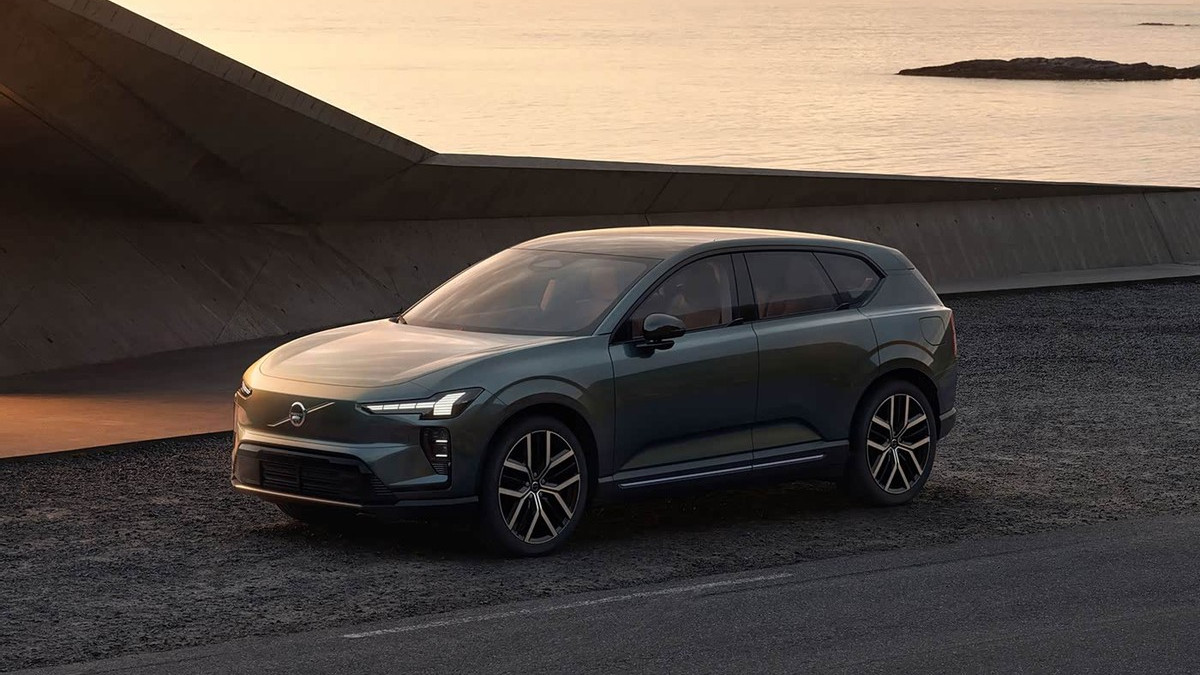 沃尔沃发布全新纯电SUV EX60，同步推出Cross Country版本