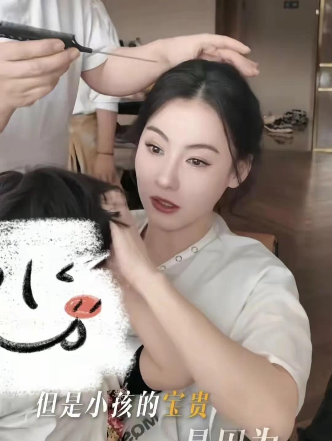 有点理解为什么张柏芝那么肯为孩子牺牲，但是就是得不到谢霆锋的爱的原因了。她像一本