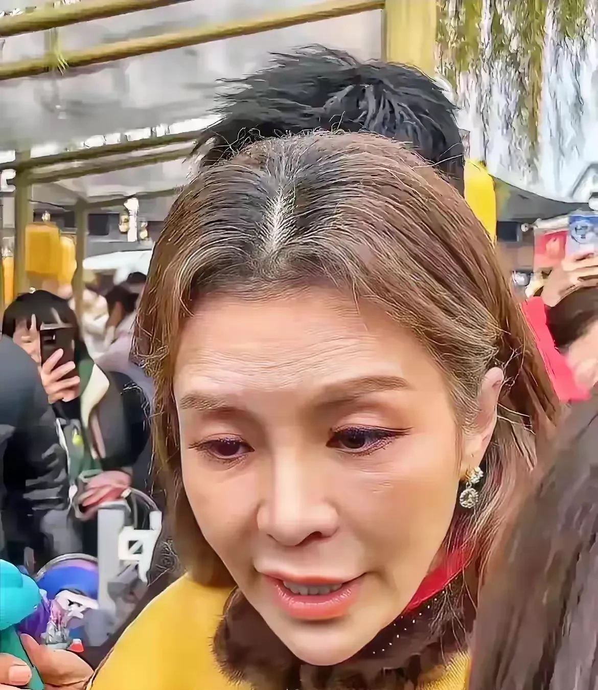 央视主持人衰老速度惊人











不敢相信！曾经光鲜亮丽的央视主持人